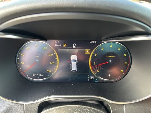 Used 2022 Mercedes-Benz GLC 300 w/ Premium Package Lite image 10