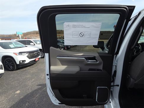 New 2026 Chevrolet Silverado 1500 LTZ w/ Z71 Off-Road Package image 27