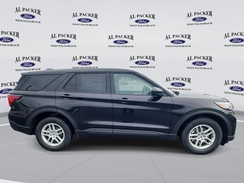 New 2026 Ford Explorer Active RWD image 6