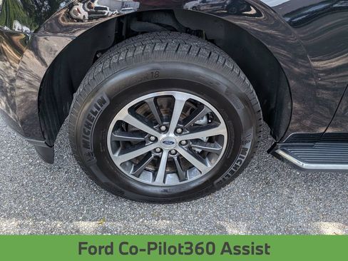 Used 2021 Ford Expedition XLT AWD/4WD image 12