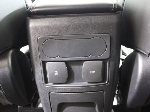 Used 2023 Ford Explorer XLT w/ Equipment Group 202A image 25