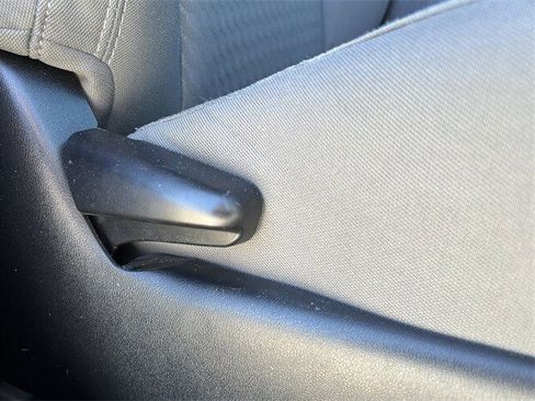 Used 2021 Toyota Tacoma SR image 28