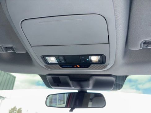 Used 2022 Ford F150 XLT w/ Trailer Tow Package image 8