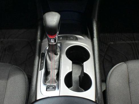 Used 2024 Chevrolet Malibu RS FWD image 14