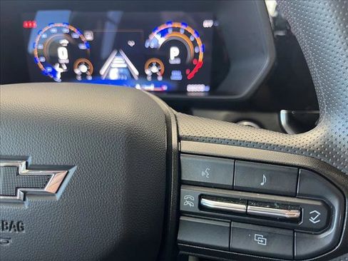 Used 2024 Chevrolet Colorado Trail Boss w/ Technology Package image 19