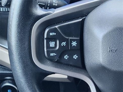 Used 2023 Ford Bronco Wildtrak image 31