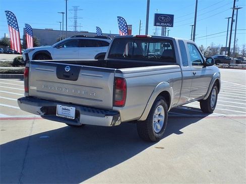 Used 2004 Nissan Frontier XE w/ (VTP) Value Truck Pkg image 4