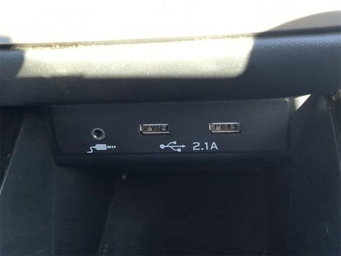 Certified 2021 Subaru Outback Limited w/ Popular Package #2 image 24