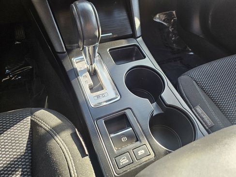 Used 2019 Subaru Outback 2.5i Premium w/ Popular Package #2 image 30