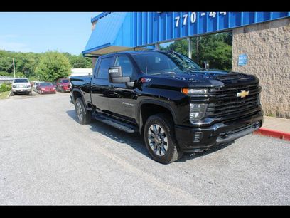 Used 2024 Chevrolet Silverado 2500 Custom w/ Custom Value Package