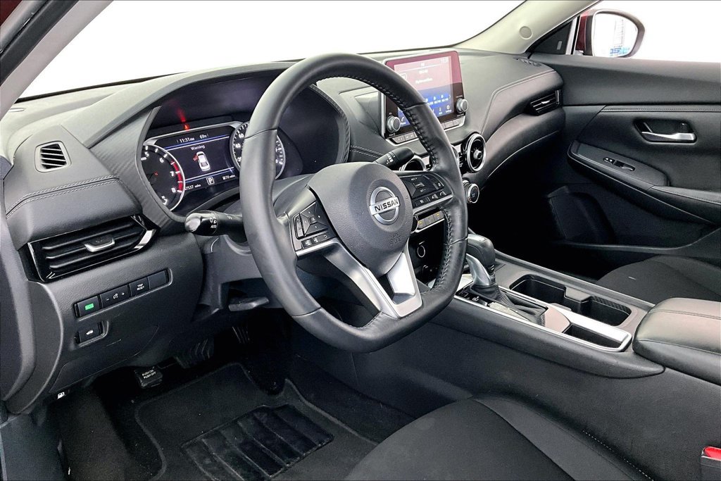 Used 2022 Nissan Sentra SV w/ Trunk Package FWD image 16