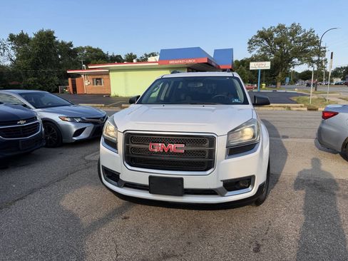Used 2016 GMC Acadia SLE FWD image 3