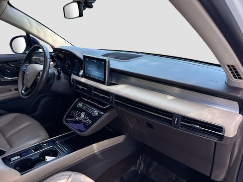 Used 2021 Lincoln Corsair FWD image 29