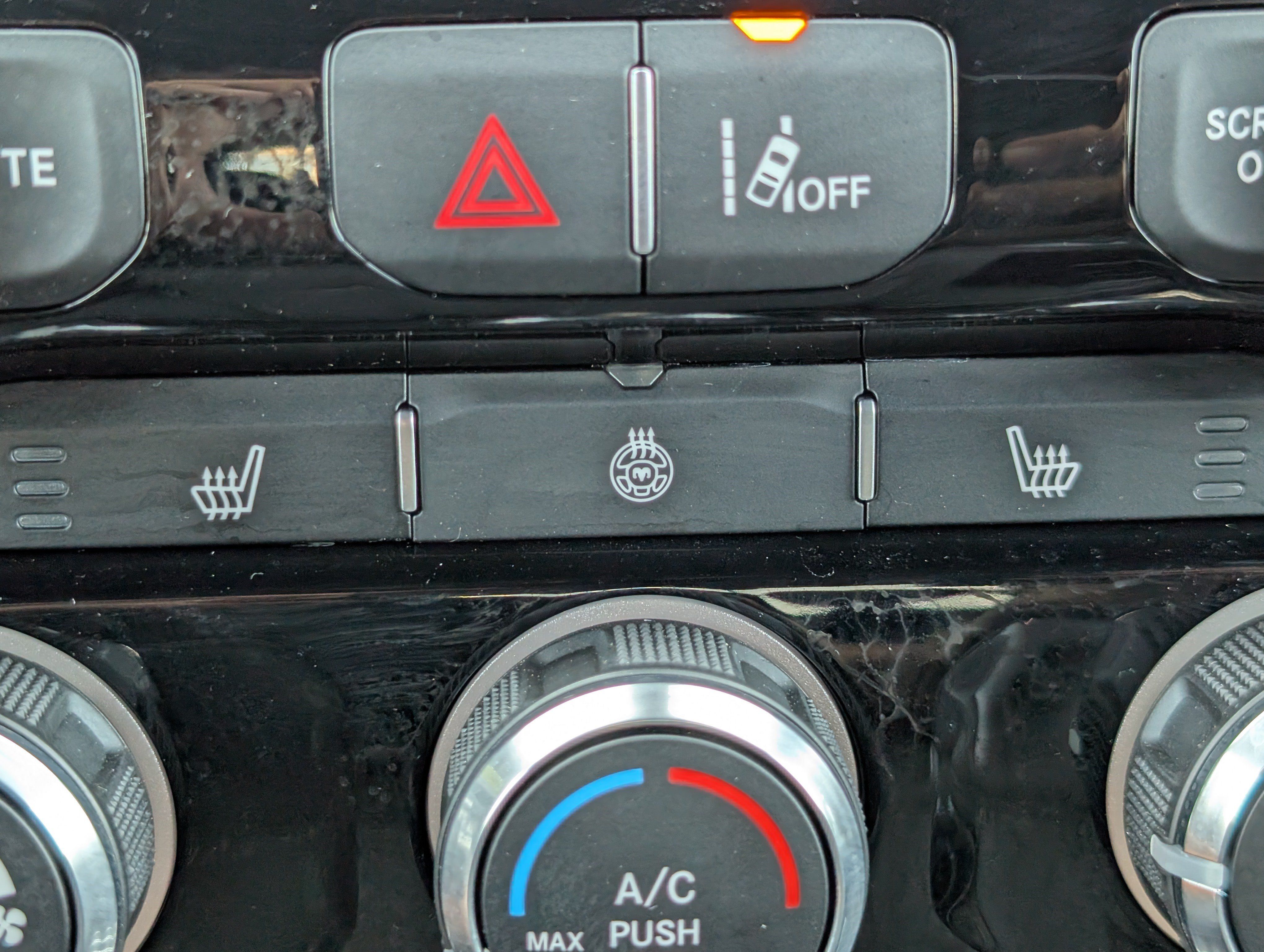 Used 2025 RAM 1500 Big Horn AWD/4WD image 31