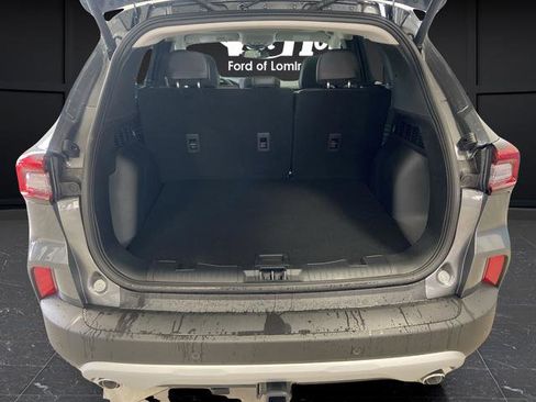New 2025 Ford Escape SE FWD image 15
