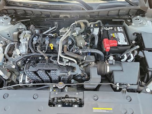 Used 2023 Nissan Altima 2.5 S FWD image 13