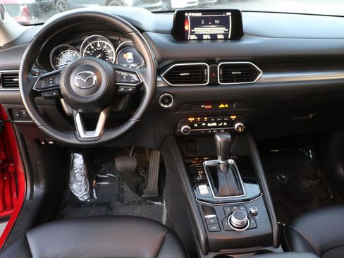 Used 2020 MAZDA CX-5 Touring image 12