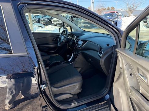 Used 2021 Chevrolet Trax LS w/ Tint and Cruise Package image 22