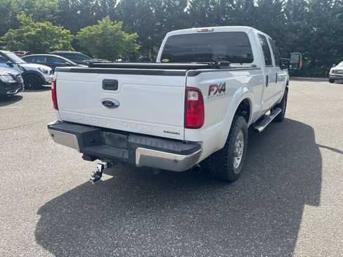Used 2016 Ford F250 XLT w/ XLT Value Package AWD/4WD image 7