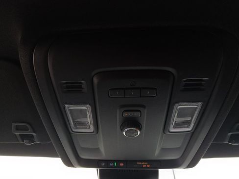 Used 2023 Chevrolet Tahoe Z71 AWD/4WD image 24