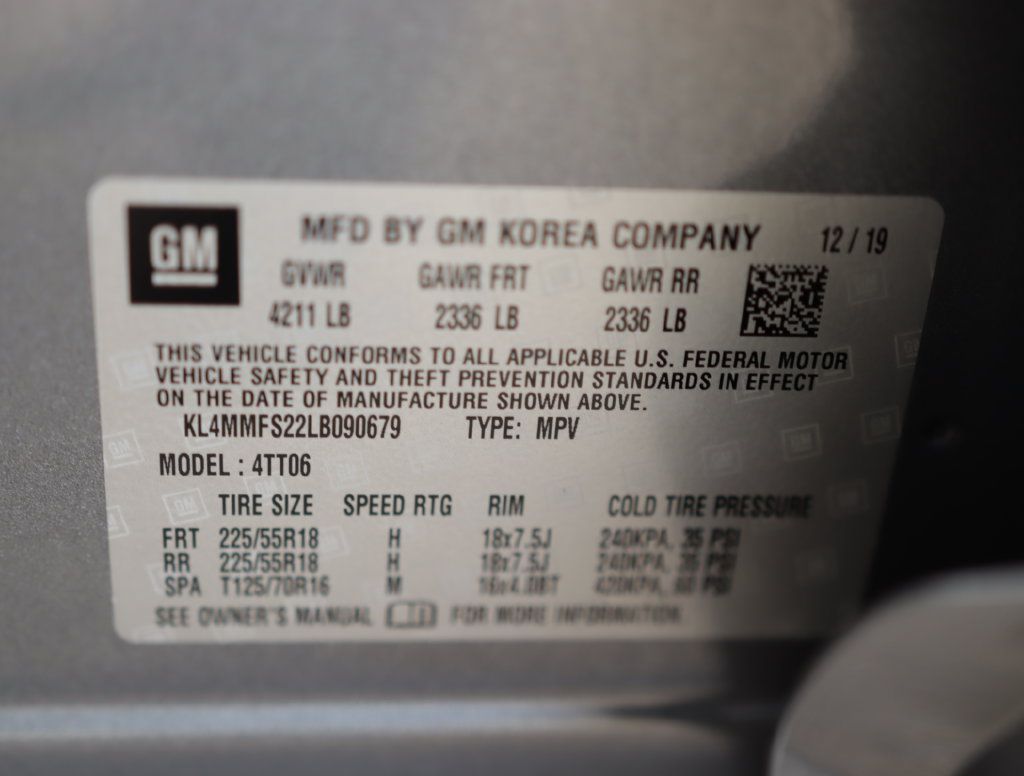 Used 2020 Buick Encore GX Essence w/ Experience Buick Package FWD image 39