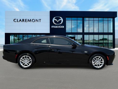 Used 2025 Dodge Charger Daytona R/T w/ Quick Order Package 25M R/T AWD/4WD image 4