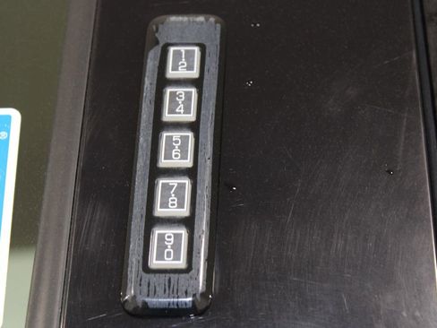 Used 2021 Ford F250 Lariat w/ Lariat Ultimate Package image 23