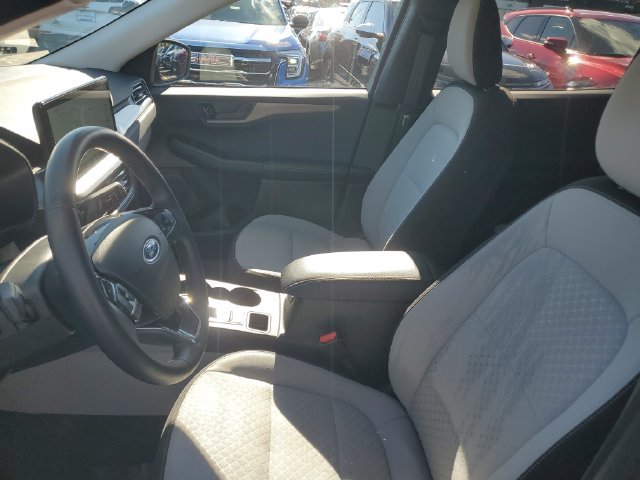 Used 2024 Ford Escape Active w/ Tech Pack #1 AWD/4WD image 18