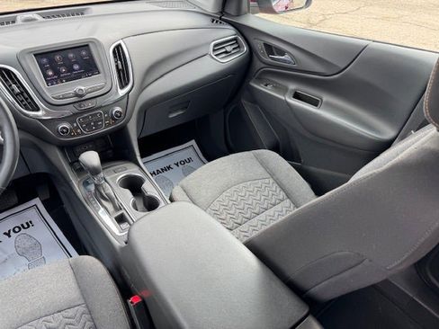 Used 2023 Chevrolet Equinox LT image 16