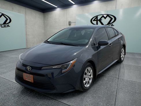 Used 2026 Toyota Corolla LE FWD image 7