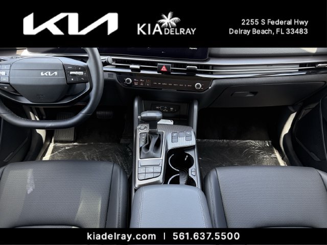 New 2026 Kia Sportage EX FWD image 13