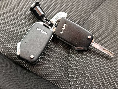 Used 2022 Kia Forte Sedan FWD image 35