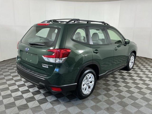 Used 2022 Subaru Forester AWD/4WD image 8