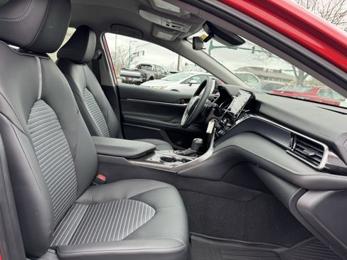 Used 2024 Toyota Camry SE w/ Cold Weather Package image 36