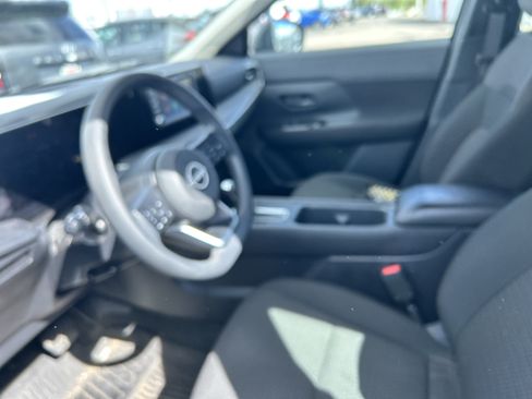 Used 2025 Nissan Kicks S AWD/4WD image 10
