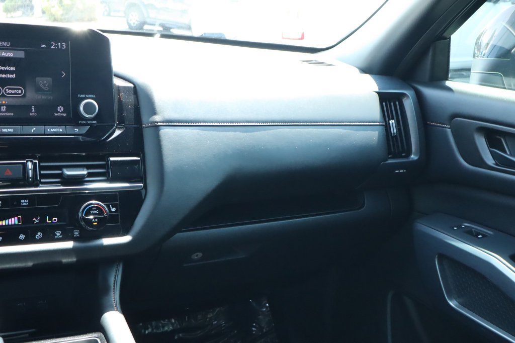 Used 2024 Nissan Pathfinder Rock Creek AWD/4WD image 31