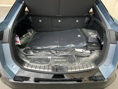 New 2026 Lexus RZ 450e AWD w/ Technology Package image 18