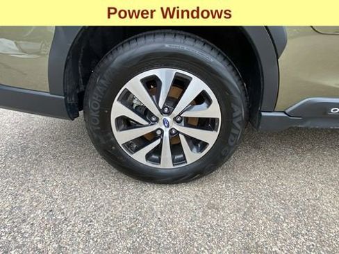 Certified 2025 Subaru Outback Premium image 12
