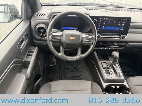 Used 2023 Chevrolet Colorado W/T image 19