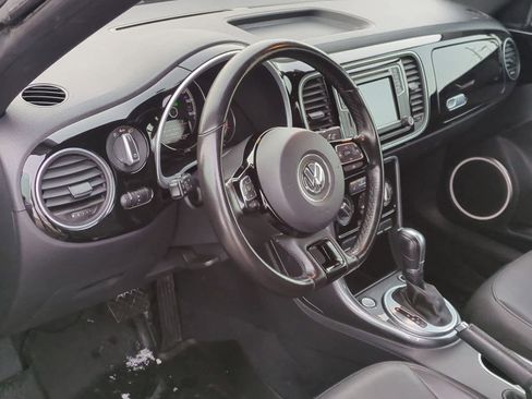 Used 2017 Volkswagen Beetle 1.8T SE image 10