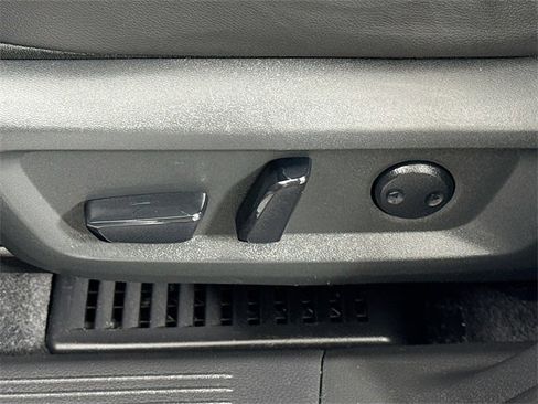 Certified 2021 Nissan Rogue SL w/ Premium Package image 12