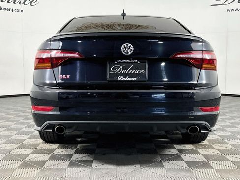 Used 2019 Volkswagen Jetta GLI FWD image 5