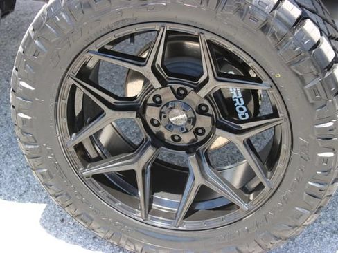 Used 2024 Chevrolet Silverado 1500 RST w/ All Star Edition Plus AWD/4WD image 17
