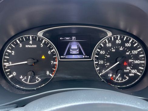 Used 2019 Nissan Pathfinder SL image 51