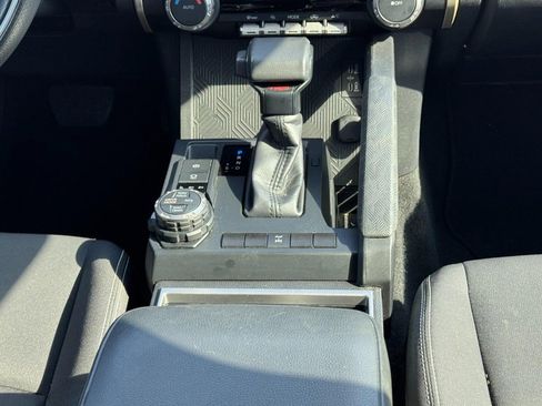 Used 2024 Toyota Tacoma image 14