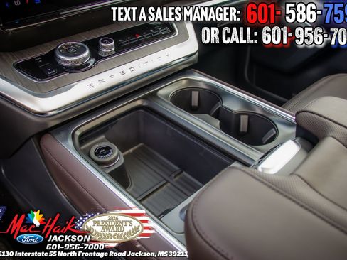 New 2026 Ford Expedition Platinum w/ Platinum Ultimate Package AWD/4WD image 22
