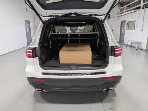 New 2026 Mercedes-Benz GLB 250 4MATIC image 22