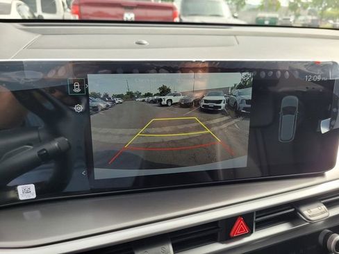 New 2026 Kia Sorento S FWD image 10