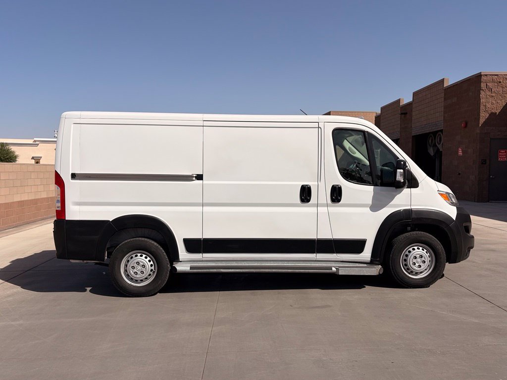 Used 2025 RAM ProMaster 2500 w/ U-Haul Equipment Group FWD image 7