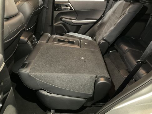 Used 2024 Mitsubishi Outlander Ralliart image 35